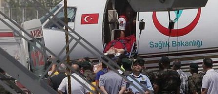 Nationala Turciei, asteptata la aeroport de aproximativ 40 de fani turci din Romania